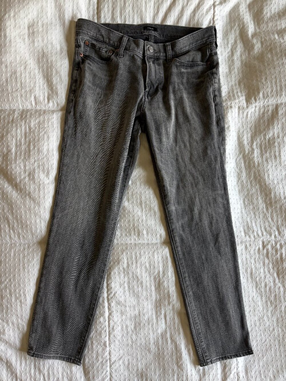 EXPRESS Men’s Skinny 4-Way Hyper Stretch Jeans Dark Gray 32x30